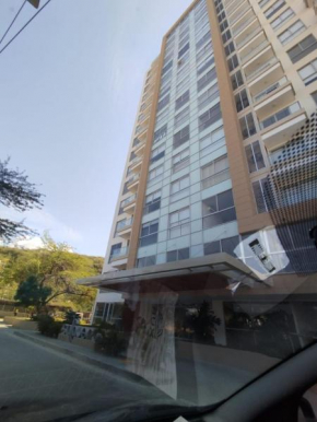APARTAESTUDIO EN SANTA MARTA